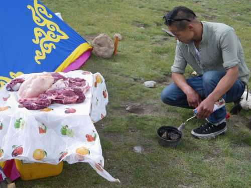 TREKKING IN MONGOLIA 2013