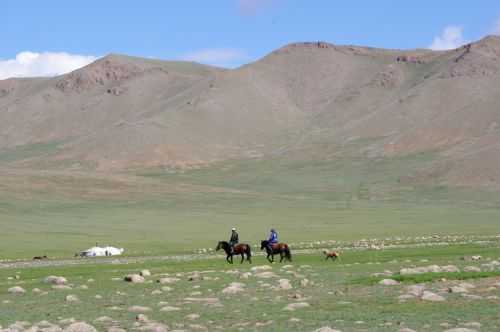 TREKKING IN MONGOLIA 2013