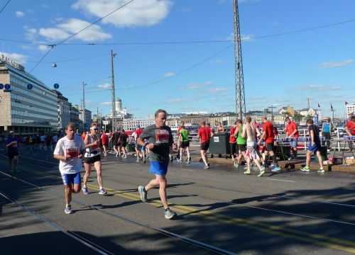 MARATONA DI HELSINKI | 42K,17K 2015