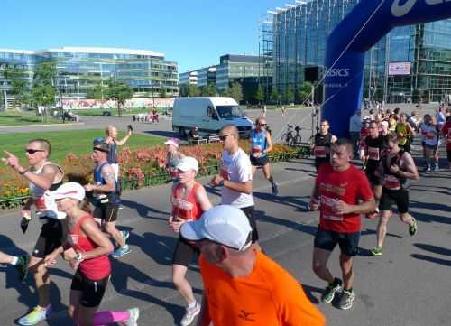 MARATONA DI HELSINKI | 42K,17K 2015