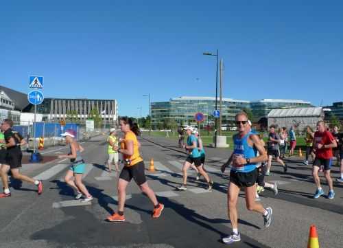 MARATONA DI HELSINKI | 42K,17K 2015