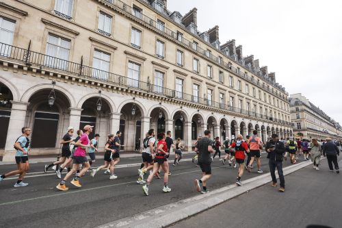 Foto offerta MARATONA DI PARIGI | 42K, immagini dell'offerta MARATONA DI PARIGI | 42K di Ovunque viaggi.